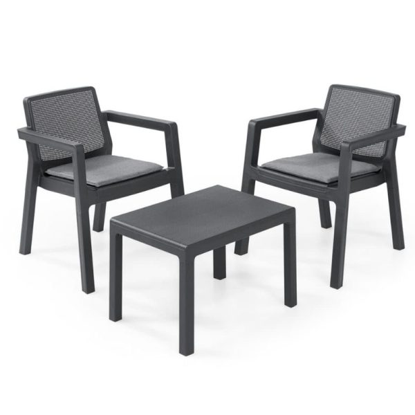 Emily set sa jastucima