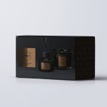 MASCARADE MASAI - ZESTAW PREZENTOWY - ?WIECA 115g I PATYKI ZAPACHOWE 50ml- aroma home